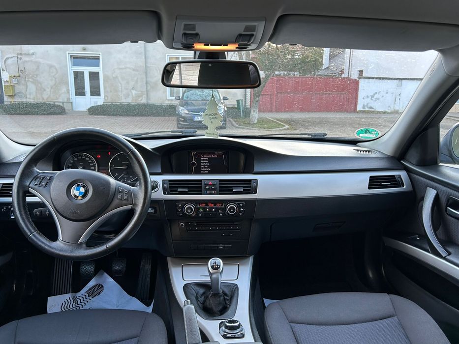 BMW e91 facelift euro 5 2.0