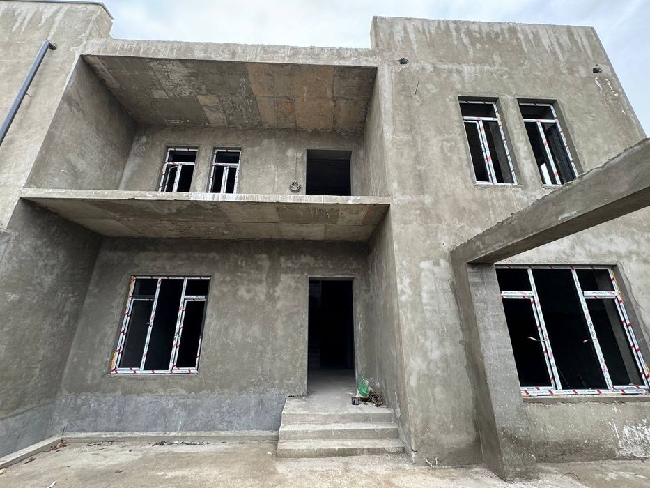 Коттедж сотилади