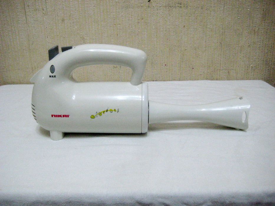 Блендер + миксер 2 в одном Nikai оригинал отличном рабочим состоянии!