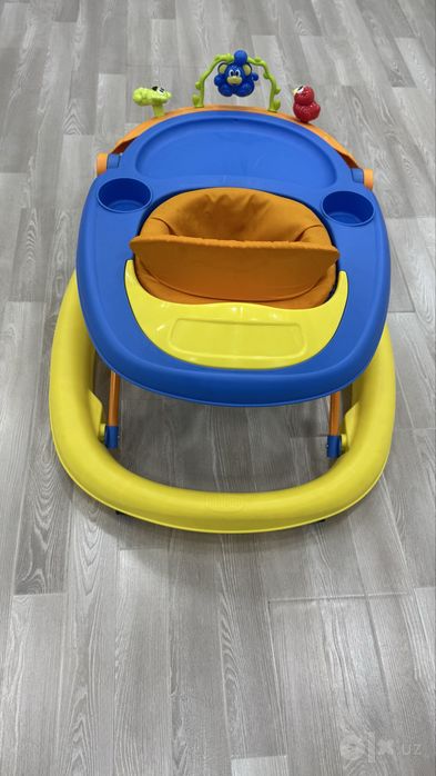 Ходинок из бренда chicco