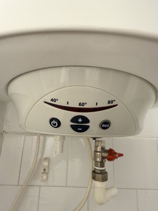 vand boiler electric mural cu acumulare ariston pro eco 100L