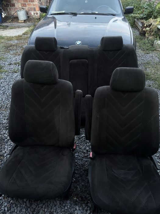 Продам сиденья бмв е34
