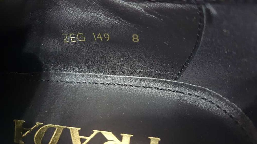 Pantofi envogue full piele PRADA original 100% 2EG149 marime42 zero km