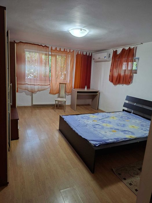 UNTOLD 10 min Walk: 3-4 guests Apartment HASDEU area