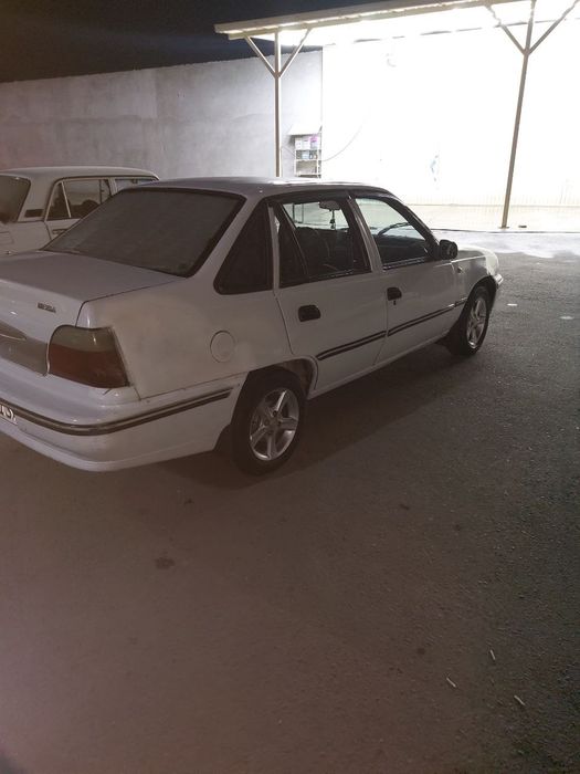 Nexia 1 1996       .