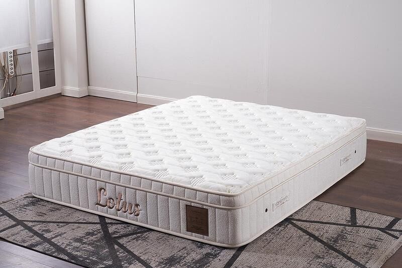 Тапицирано легло Lotus с луксозен матрак