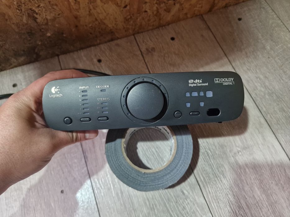 Controler Logitech Z906