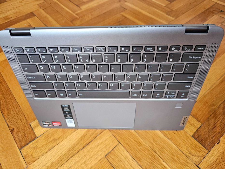 Laptop Lenovo IdeaPad Flex 5 Ryzen 7 7730U / 16GB / 512GB Touchscreen