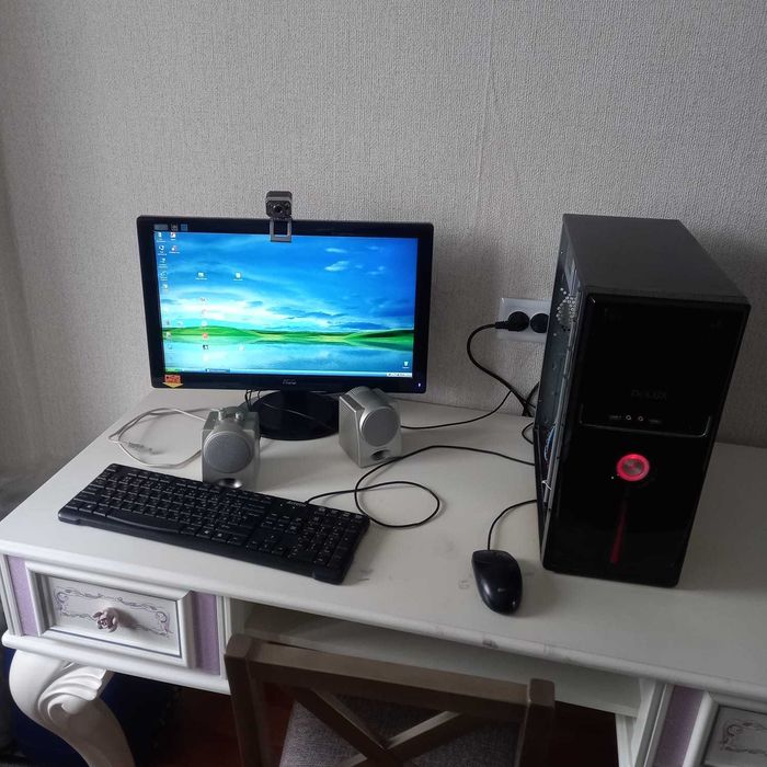 продам компьютер монитор, колонки