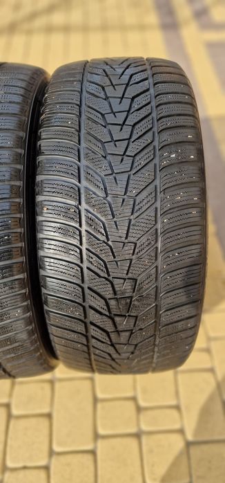 Продам шины Hankook WINTER ICE CEPT EVO 3