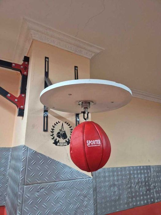 Стойка за бърза круша