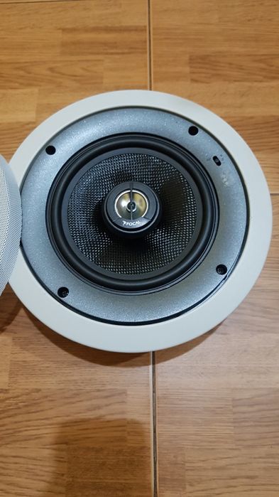 Focal Custom IC 106-T