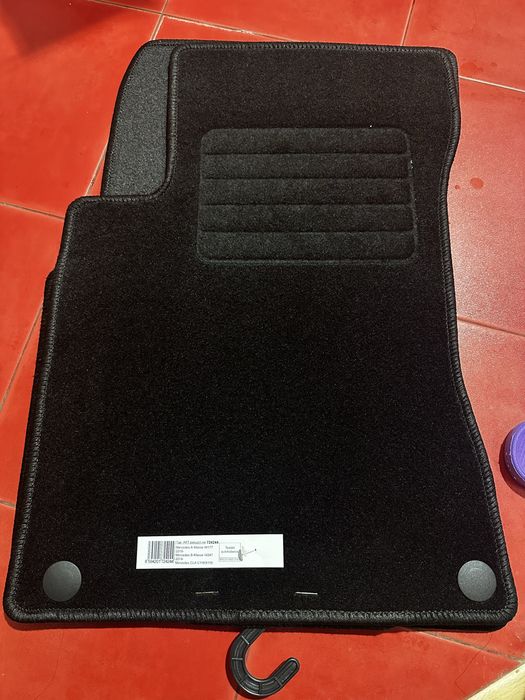 Стелки-Mercedes Benz