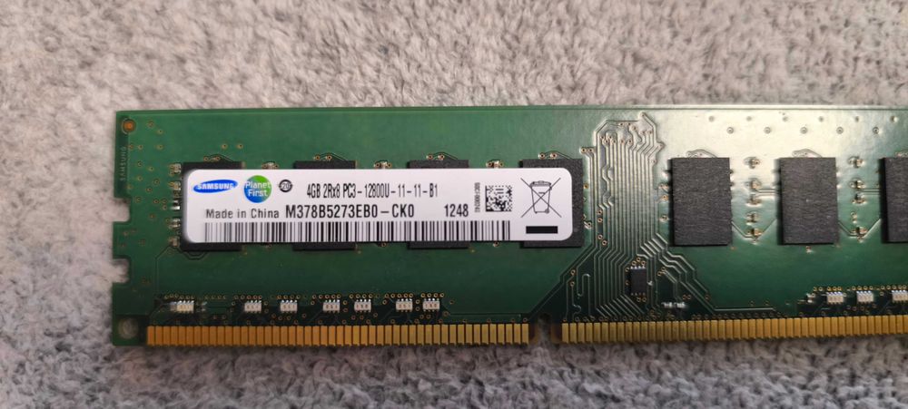 Vand memorii DDR 3 --  2 kituri