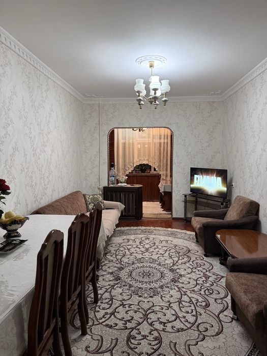 Продаётся 4-комнатная квартира (переделанная из 3), 77 м²