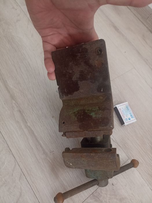 Продам Тиски СССР, недорого
