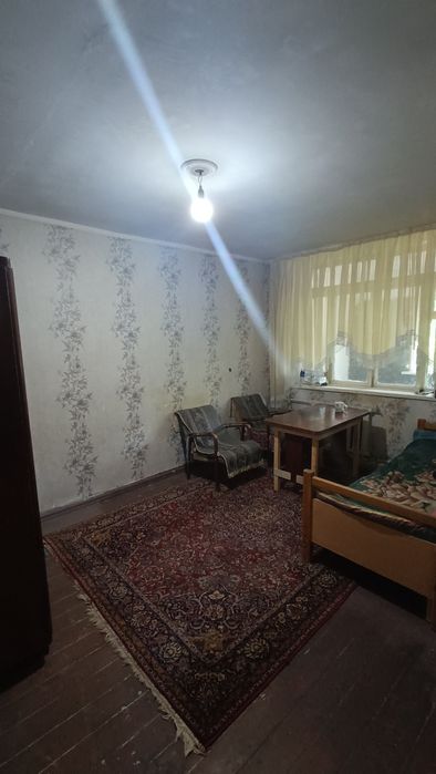 Продается 2-х комнатная ТТЗ-2, (базар)
