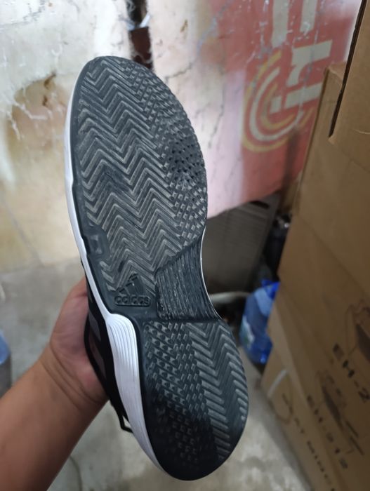 Орегинал красофка ADIDAS чиста орегинал