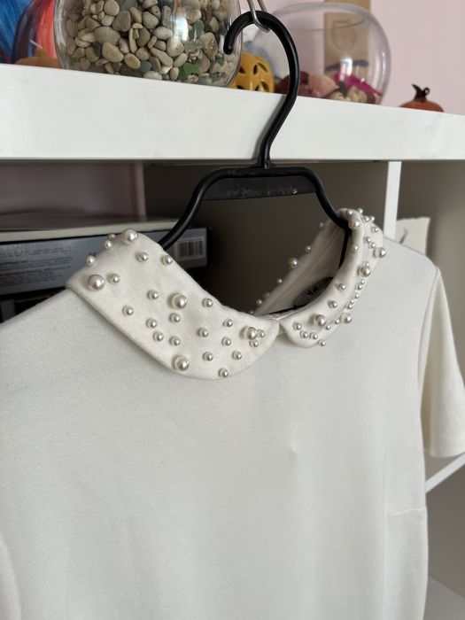 Рокля с перли HM