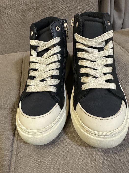 Ботинки Zara 32-33 рр.