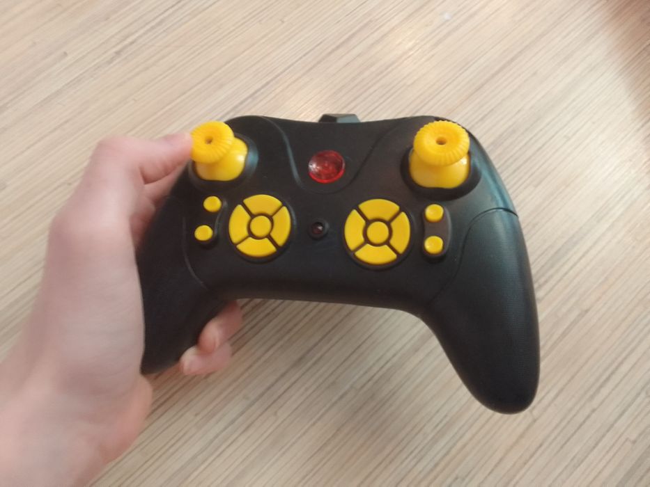 Дрон/квадракоптер продаю не дорого