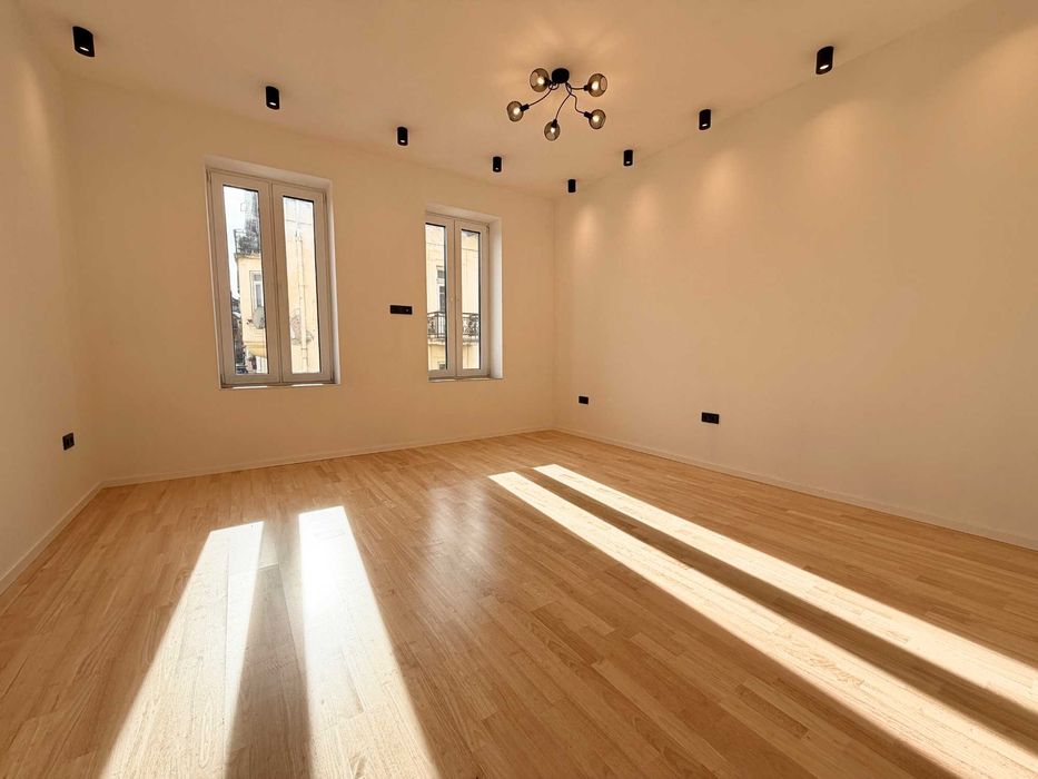 Продава се Мезонет в София, Център - 183 кв.м за 2897 €/кв.м - Снимка #3