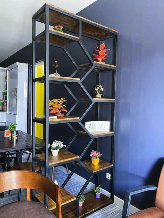 Витрины стелажи полки лофт металл