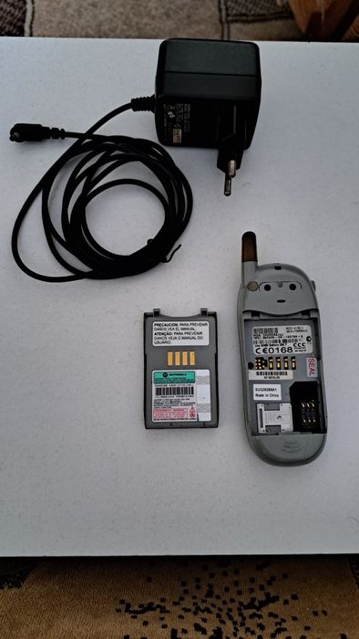 Сотовые телефоны