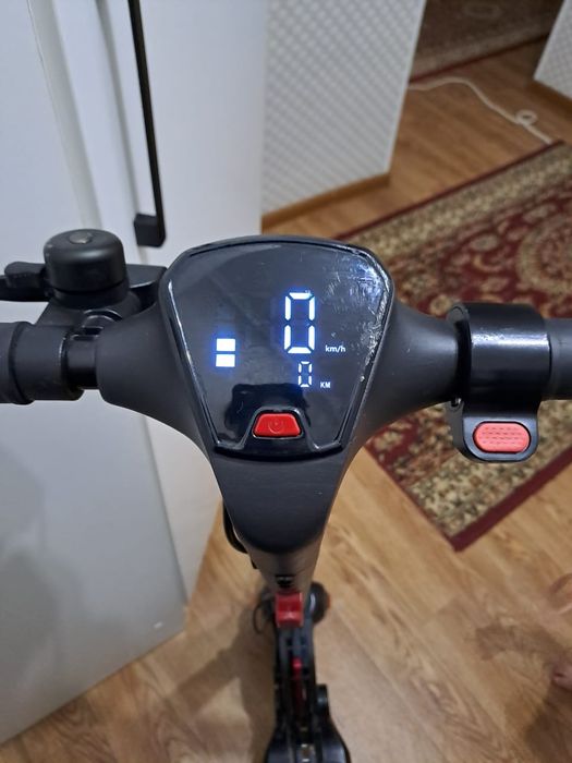 Электросамокат продаётся