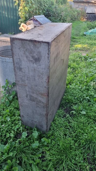 Продам бак нержавеющей.