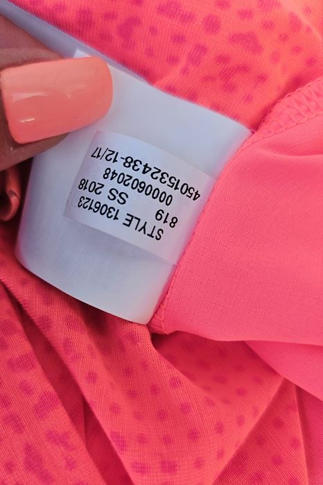 Under Armour оригинална дамска тениска Л размер