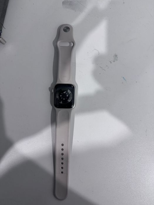 apple watch 8 серии