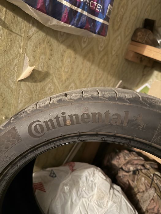 Летняя резина 235/45/18 Continental