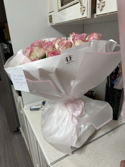 Продаи цветы свежие