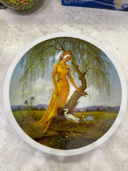 Декоративная тарелка