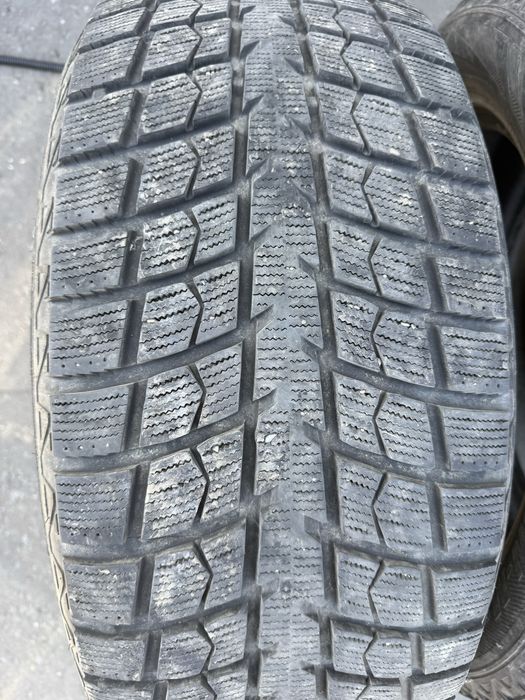 Шины зимние липучка 285/50/20