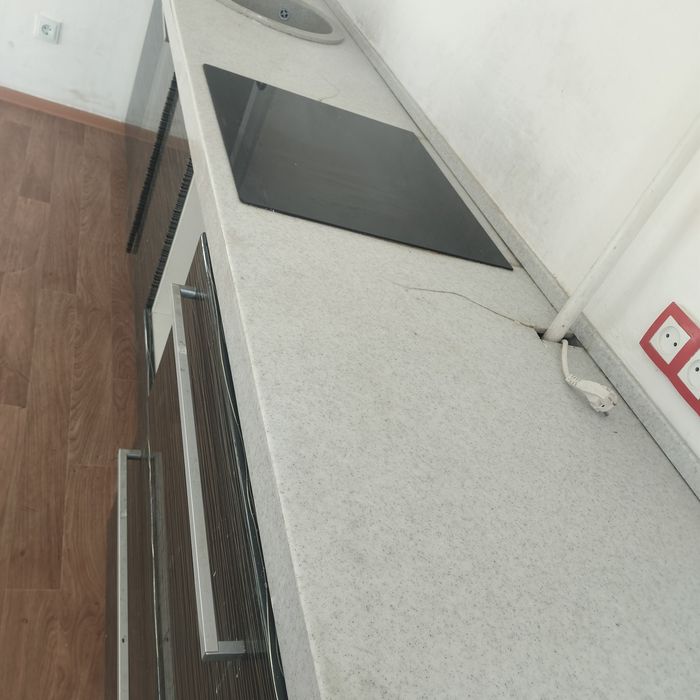 Продам кухонный гарнитур срочно