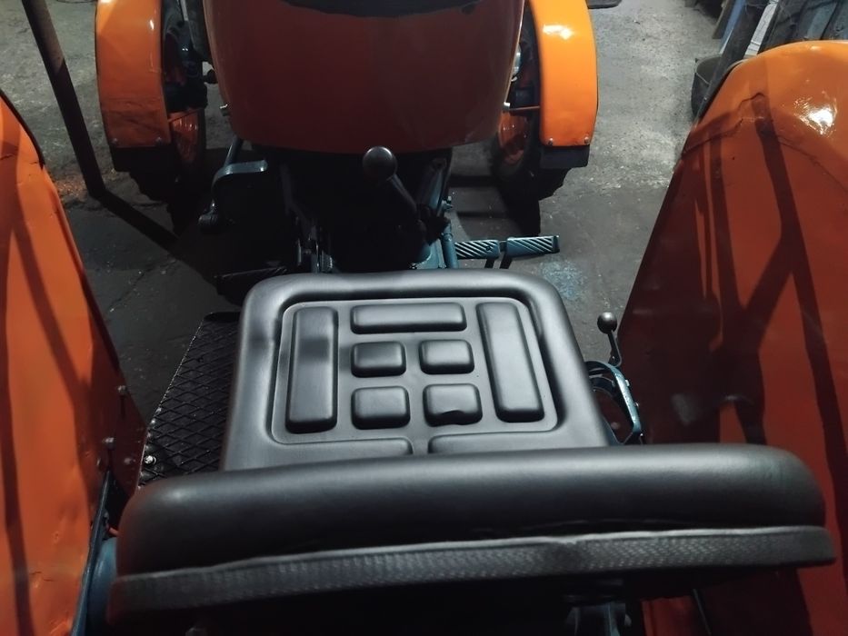 De vanzare tractoras fiat 415