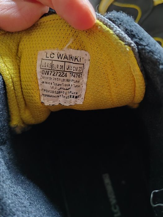 Продам ботинки для мальчика