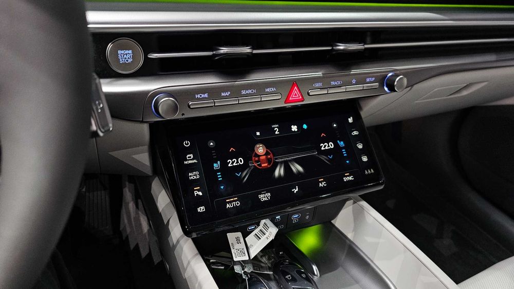 Hyundai Grandeur Hybrid