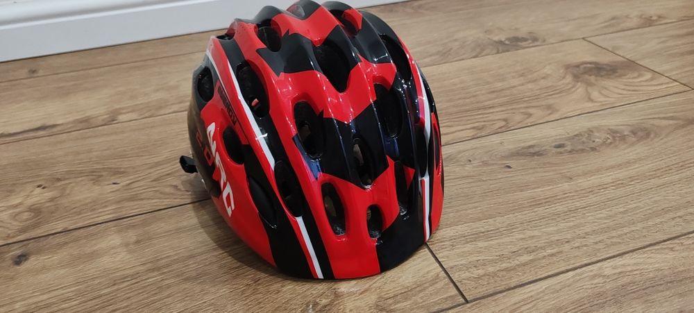 Детска каска велосипед, тротинетка, скейтборд