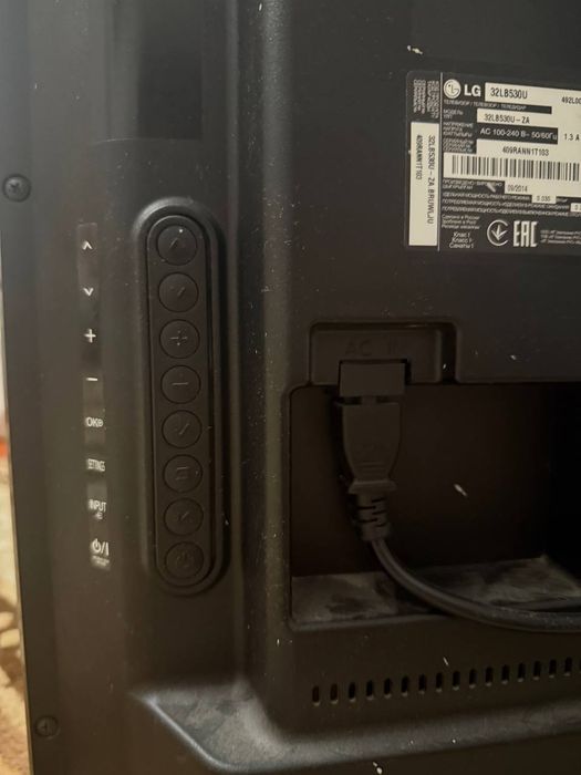 Продам телевизор LG