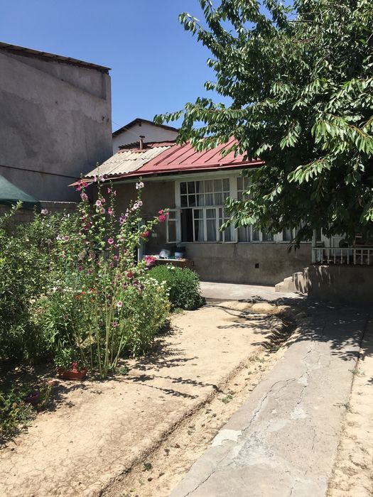 Продаётся участок 5,2 сотки с огромными огородами!