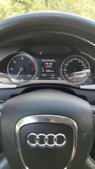 Vand Audi A4 B8 2010