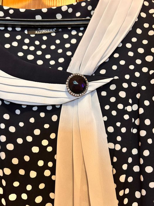 Продам платье! Размер 52-54.