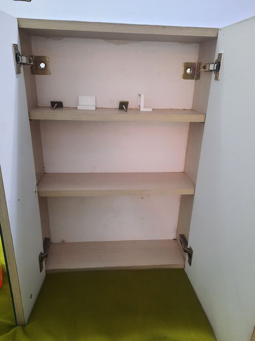 Dulap de baie cu oglinda