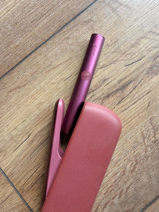 Iqos utilizat rosu