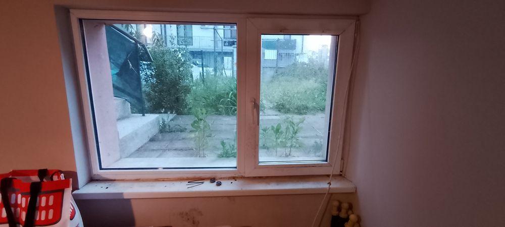 Продавам PVC дограма.