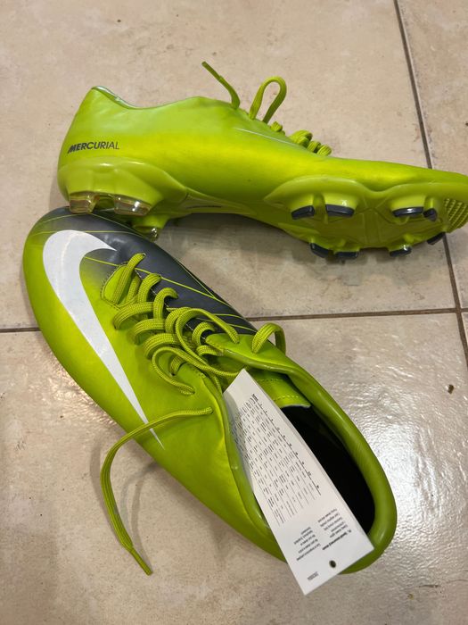 Nike MERCURIAL чисто нови