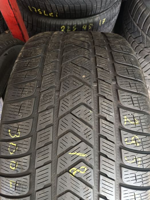 295 40 20 m+s Pirelli
